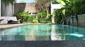 Hu'u Villas