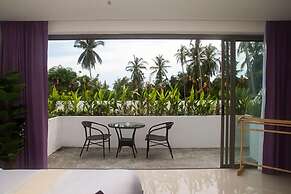 Tropical Sea View Residence