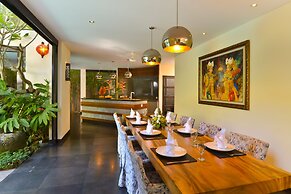 Elok Villas