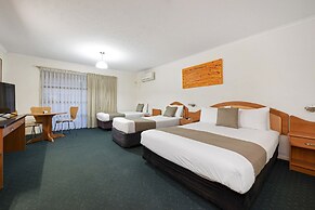 Pegasus Motor Inn and Serviced Apartments