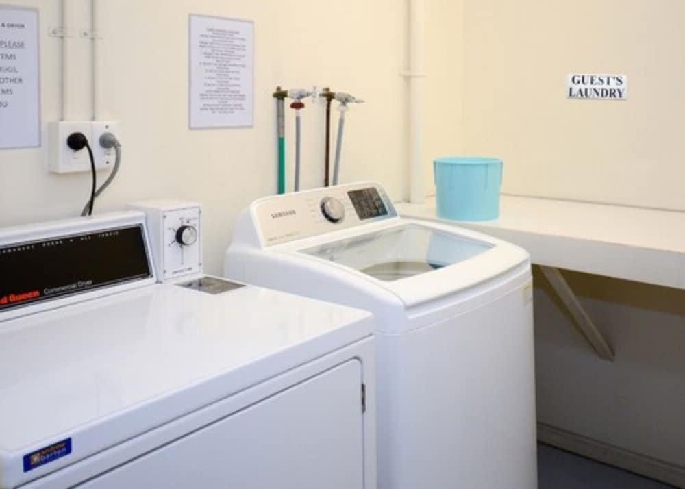 Pegasus Motor Inn and Serviced Apartments