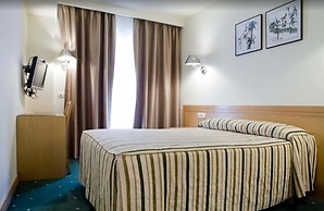 Hotel Zaragoza Plaza