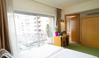Hotel Zaragoza Plaza