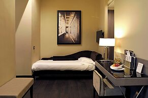 Rome Life Hotel