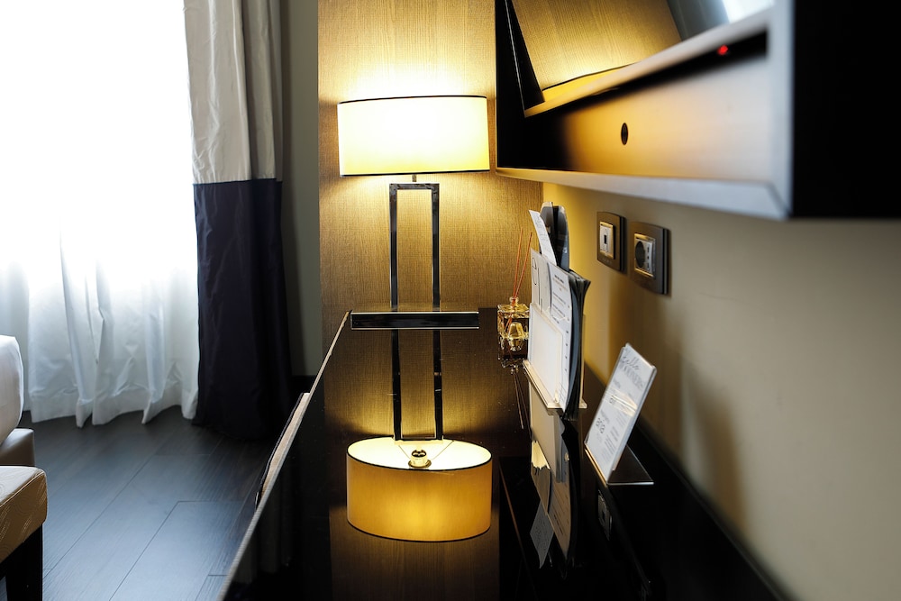 Rome Life Hotel