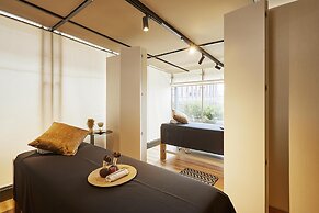 EK Hotel By Preferred Hotels Group