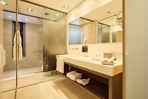 EK Hotel By Preferred Hotels Group