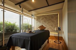 EK Hotel By Preferred Hotels Group