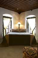 Trikolonion Country Hotel
