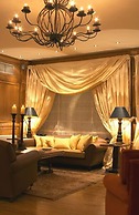 Trikolonion Country Hotel