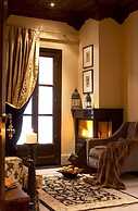 Trikolonion Country Hotel