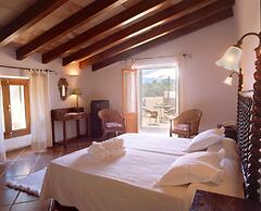 Hotel Es Port