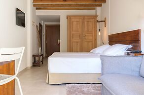 Hotel Es Port