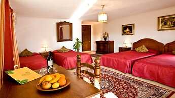 Finca Hotel Predio Son Serra