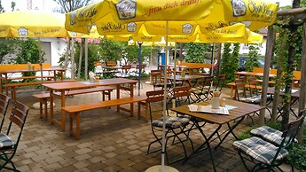 Hotel & Gasthof Zur Post