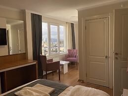 Spinel Hotel