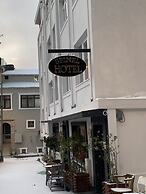Spinel Hotel