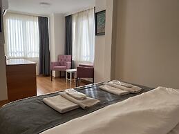 Spinel Hotel