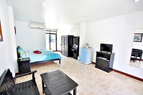 Lotus Friendly Hotel