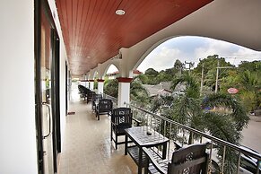 Lotus Friendly Hotel