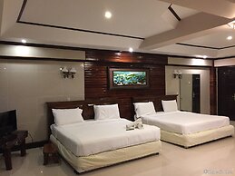 Dumaluan Beach Resort