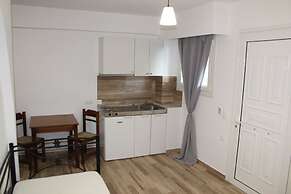 Zeus Hotel