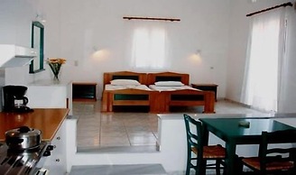 Zeus Hotel