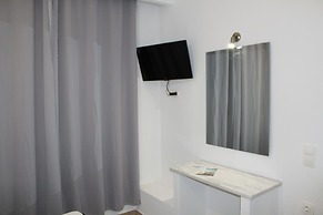 Zeus Hotel