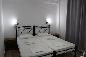 Zeus Hotel