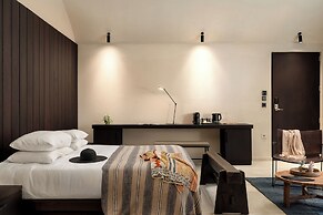 Kouros Exclusive Suites - Adults Only