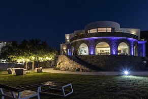 Kouros Exclusive Suites - Adults Only