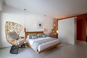 Kouros Exclusive Suites - Adults Only