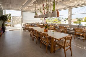 Kouros Exclusive Suites - Adults Only