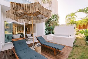 Kouros Exclusive Suites - Adults Only