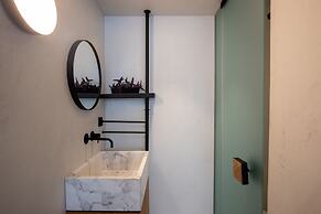 Kouros Exclusive Suites - Adults Only
