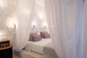 Kouros Exclusive Suites - Adults Only
