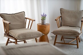 Kouros Exclusive Suites - Adults Only