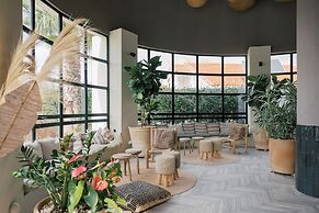 Kouros Exclusive Suites - Adults Only