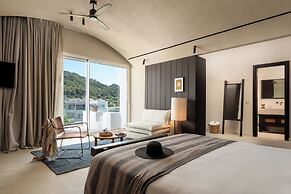 Kouros Exclusive Suites - Adults Only