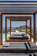 Kouros Exclusive Suites - Adults Only