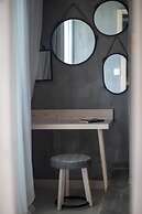 Kouros Exclusive Suites - Adults Only