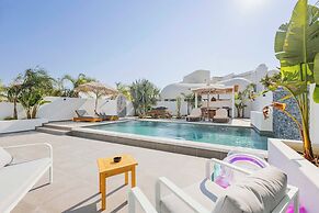 Kouros Exclusive Suites - Adults Only
