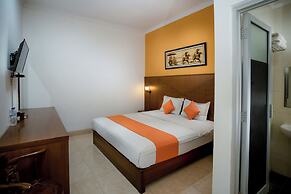 Poncowinatan Hotel