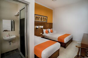 Poncowinatan Hotel
