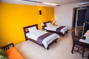 ECLIPSE Hotel