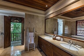 Jimbaran Beach Villas By Nakula