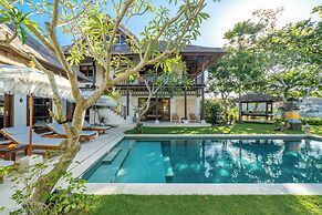 Jimbaran Beach Villas By Nakula
