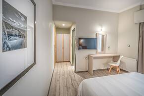 Phoenix Hotel