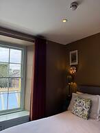 Top Joes Townhouse