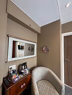 Top Joes Townhouse